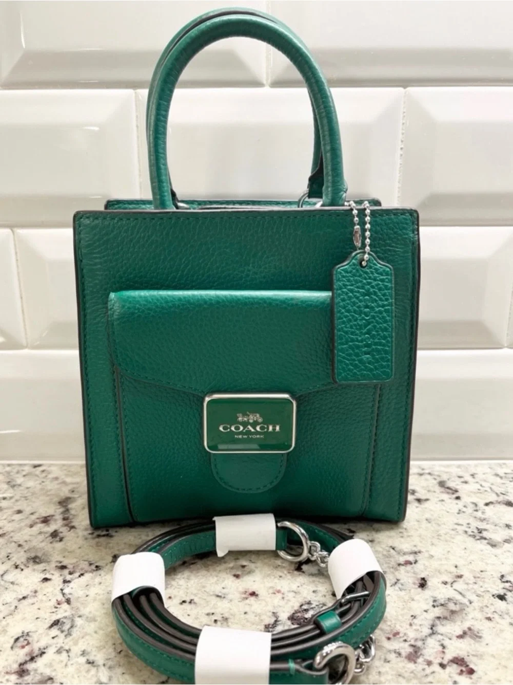 Coach Mini Pepper Crossbody Bag EUC - Picture 1 of 15